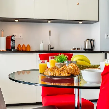 Elegant Appartement A Deux Pas Du Velodrome - Emplacement Ideal A Marseille Exterior photo