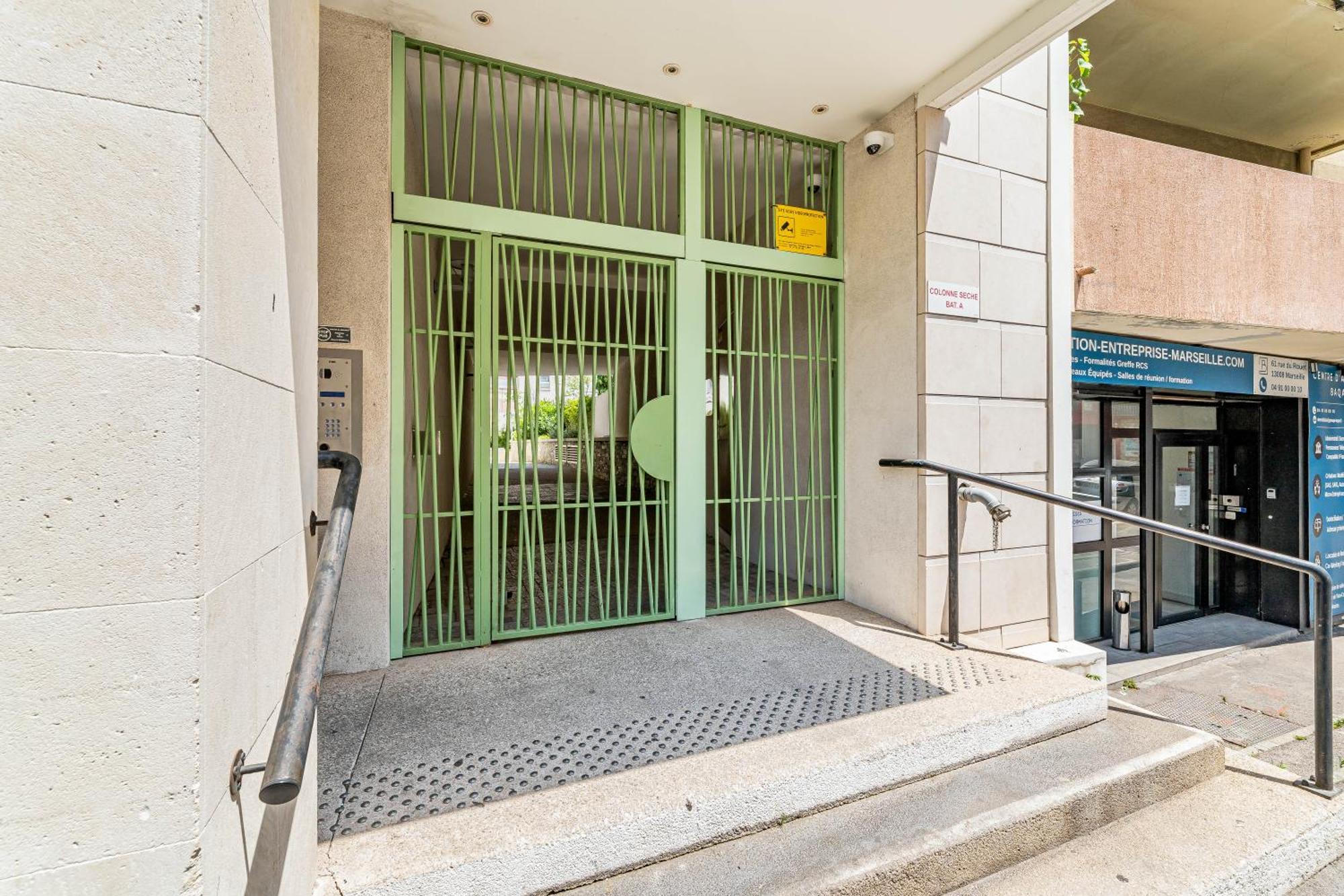 Appartement Elegant A Deux Pas Du Velodrome - Emplacement Ideal A Marseilles